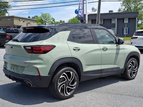 Green 2024 Chevrolet Trailblazer RS