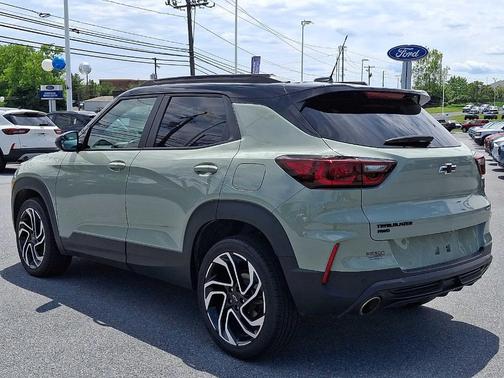 Green 2024 Chevrolet Trailblazer RS