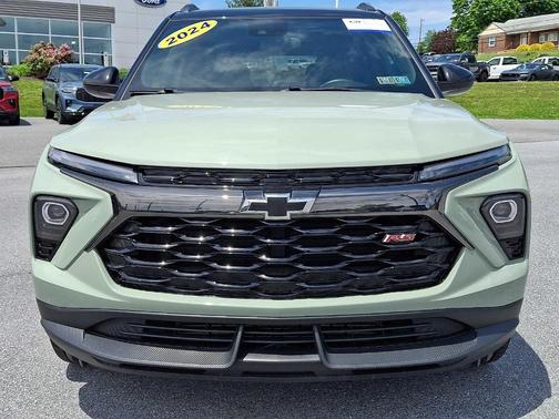 Green 2024 Chevrolet Trailblazer RS