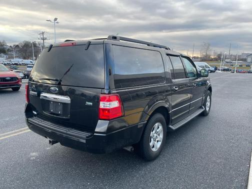 2010 Ford Expedition EL XLT