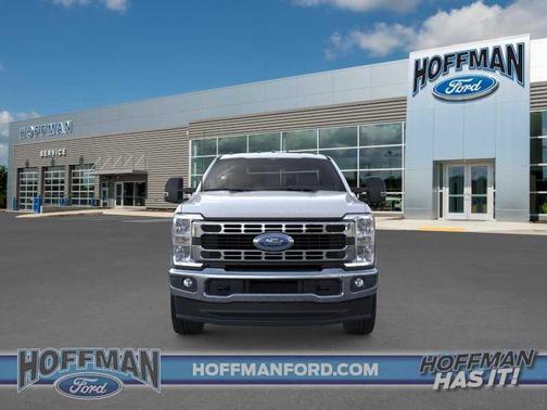 Oxford White 2026 Ford F-350 XLT