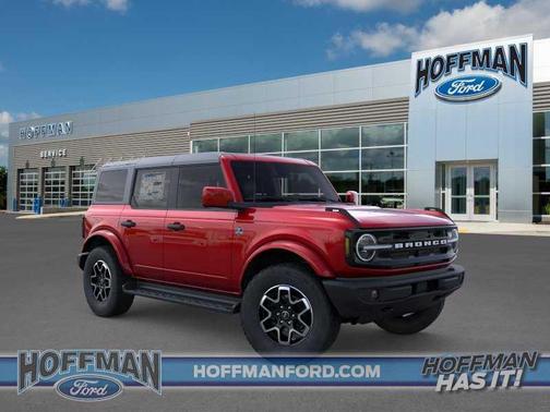 Ruby Red Metallic Tinted Clearcoat 2026 Ford Bronco Outer Banks
