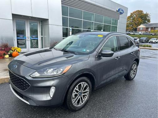 2020 Ford Escape SEL