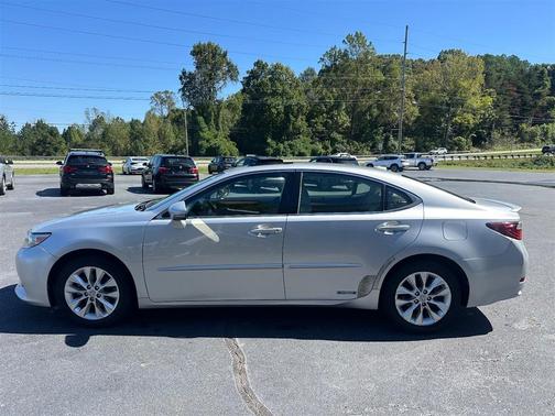 2014 Lexus ES 300h Base