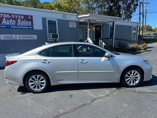 2014 Lexus ES 300h Base