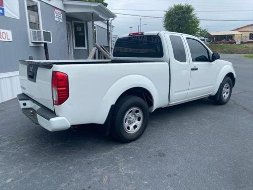 2019 Nissan Frontier S