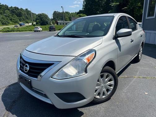 2019 Nissan Versa 1.6 SV