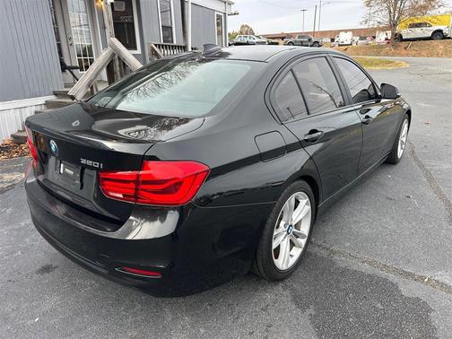 2016 BMW 320 i