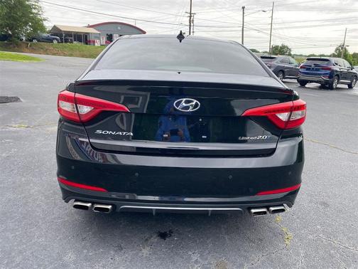 2017 Hyundai SONATA Sport 2.0T