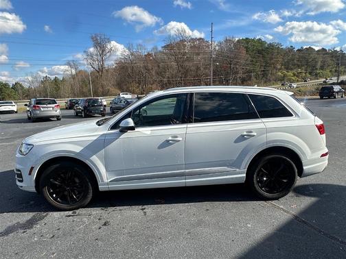 2019 Audi Q7 Premium Plus