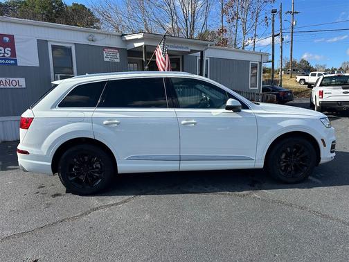 2019 Audi Q7 Premium Plus