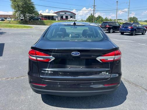 2019 Ford Fusion Hybrid SE