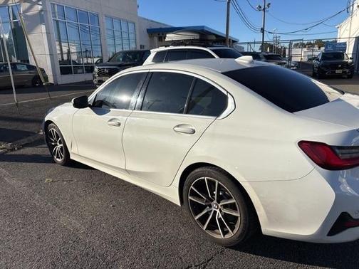 2020 BMW 330 i xDrive