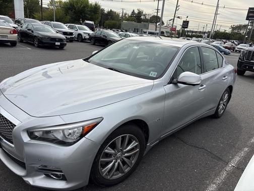 2017 INFINITI Q50 2.0T Premium