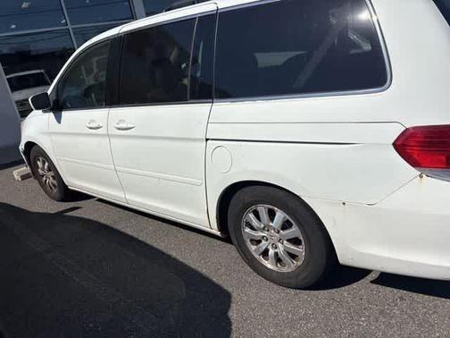 White 2010 Honda Odyssey EX
