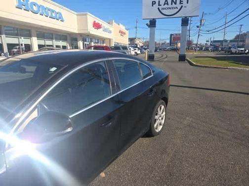 2015 Volvo S60 T5 Premier