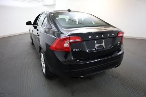 2015 Volvo S60 T5 Premier