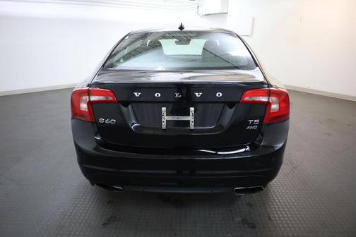 2015 Volvo S60 T5 Premier