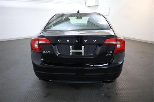 2015 Volvo S60 T5 Premier