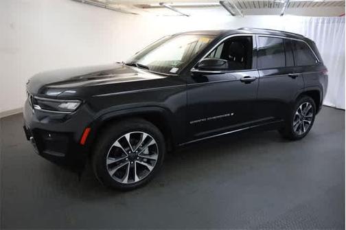 2022 Jeep Grand Cherokee Overland