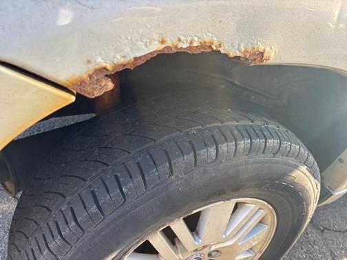 2007 Mercury Mariner Luxury