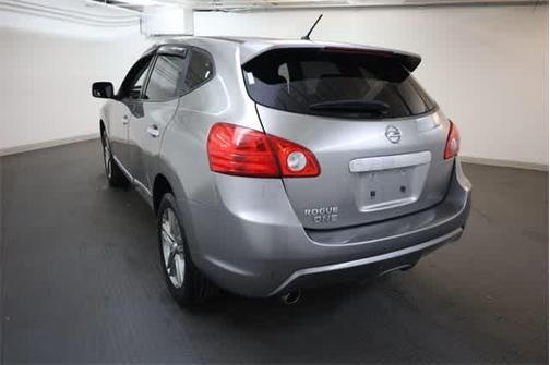 2011 Nissan Rogue Krom