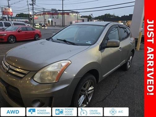 2011 Nissan Rogue Krom