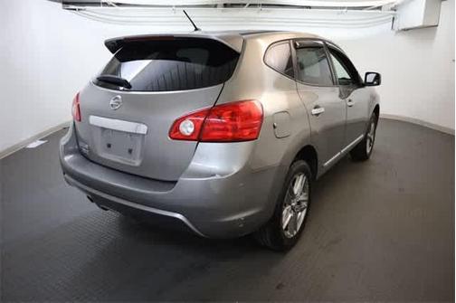 2011 Nissan Rogue Krom