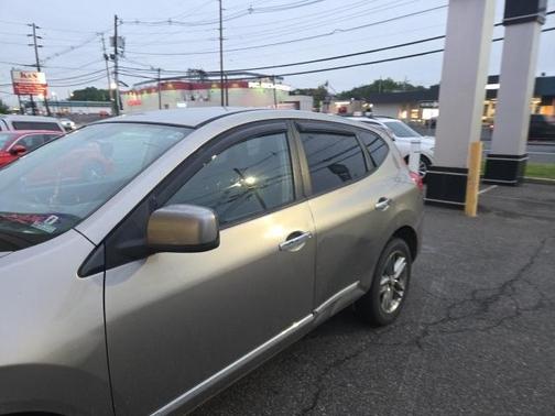2011 Nissan Rogue Krom