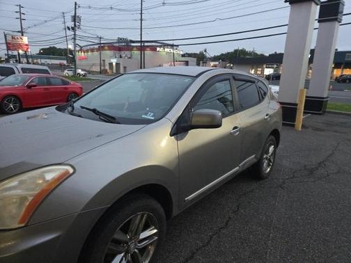 2011 Nissan Rogue Krom