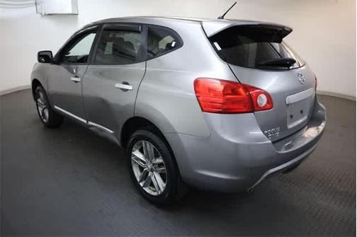 2011 Nissan Rogue Krom