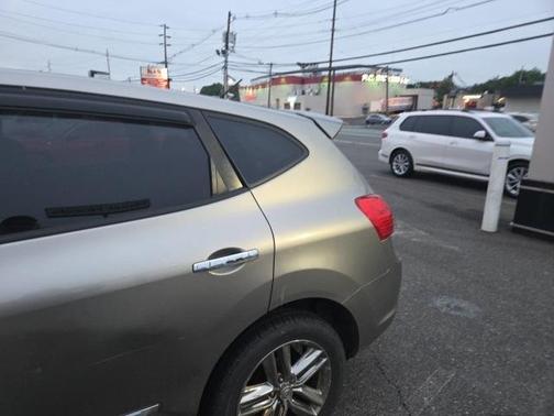 2011 Nissan Rogue Krom