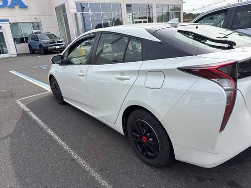 2016 Toyota Prius Two