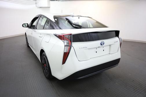 2016 Toyota Prius Two