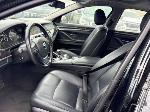 Black 2015 BMW 528 i xDrive