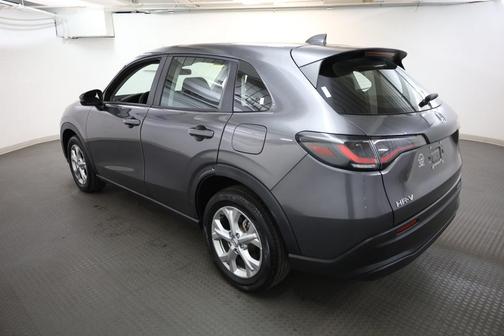 Modern Steel Metallic 2023 Honda HR-V LX