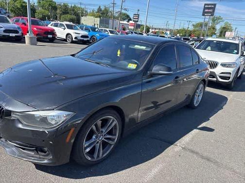 Black 2017 BMW 320 i