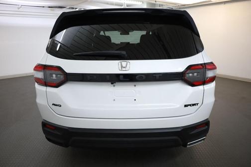 2023 Honda Pilot Sport