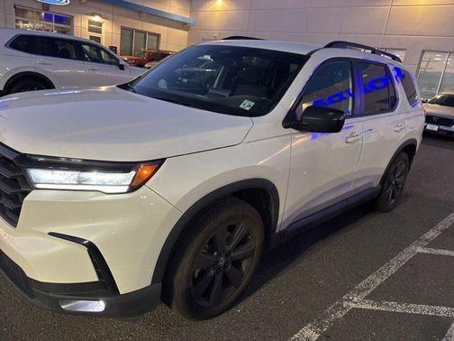 2023 Honda Pilot Sport