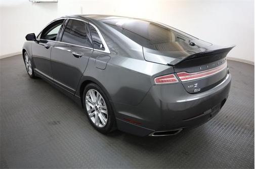 2016 Lincoln MKZ Base
