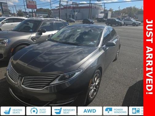 2016 Lincoln MKZ Base