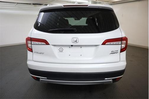 2022 Honda Pilot Elite