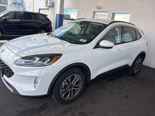 White 2020 Ford Escape SEL