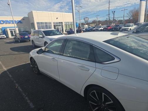 2023 Honda Accord Hybrid Touring
