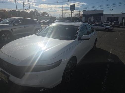 2023 Honda Accord Hybrid Touring