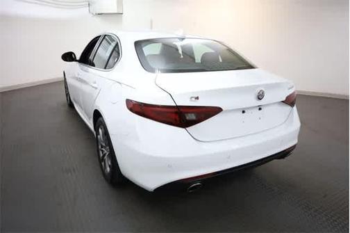 2019 Alfa Romeo Giulia Base