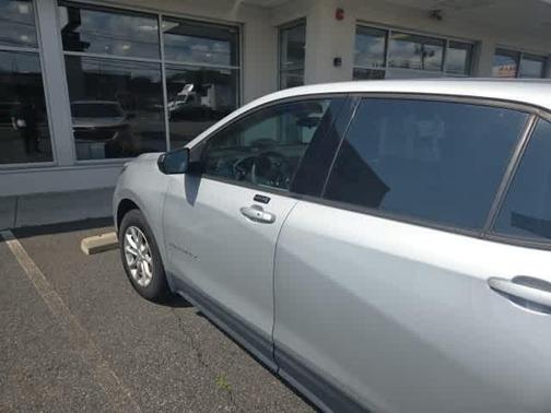 2019 Chevrolet Equinox LS