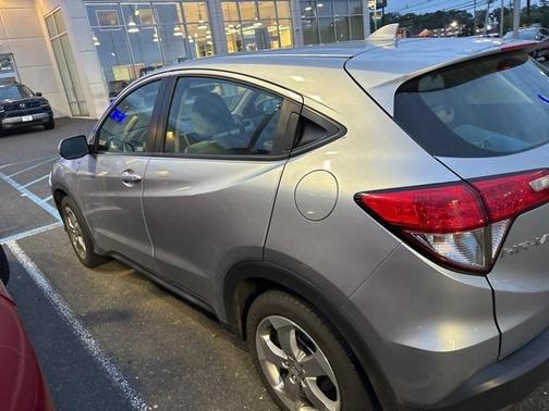 2022 Honda HR-V LX