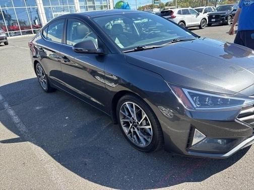 2020 Hyundai ELANTRA Limited