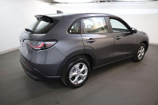 Modern Steel Metallic 2024 Honda HR-V LX
